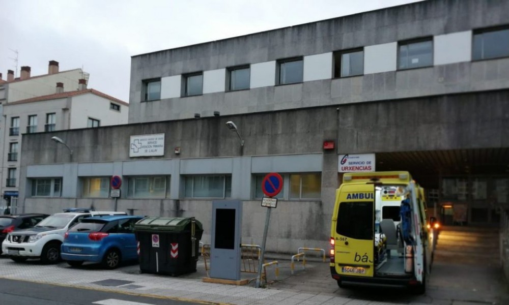Denuncian o abandono da atención sanitaria presencial